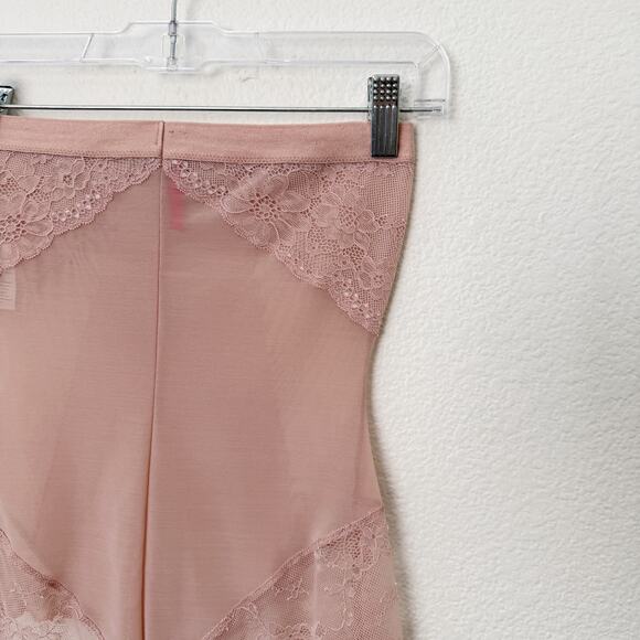 [Spanx] Vintage Rose Nude High Waisted Brief Spotlight On Lace NWT Size Large L - Picture 6 of 9
